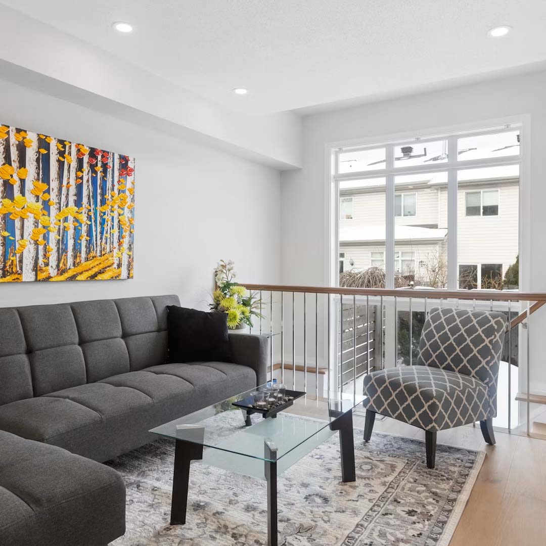 What Buyers Notice Within the First Five Minutes of Walking Through Your Calgary Home